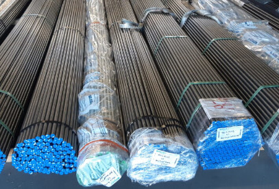 Steel and stainess steel tubes of specific length